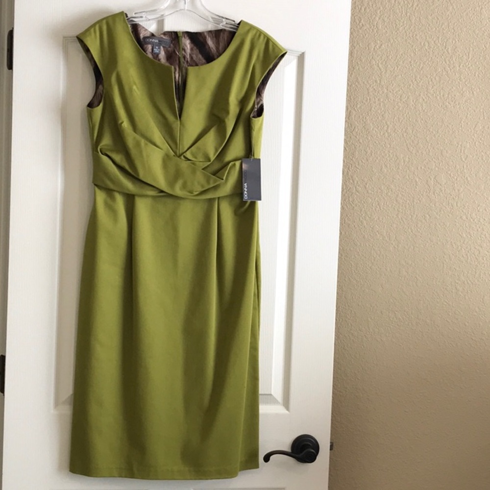 Donna Ricco limeade sleeveless dress